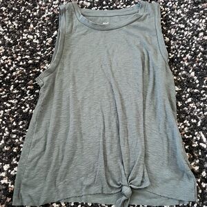 Women’s aerie tank